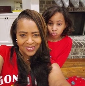 Meet your Posher, Evangelist angela